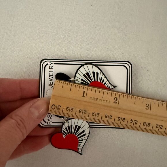 Piano Heart Earrings Black Red Music Lover Acrylic Dangle Earrings - Picture 7 of 8